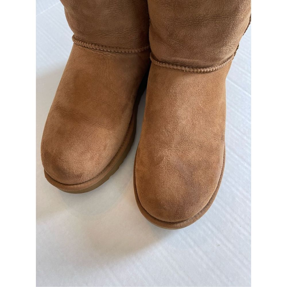 UGG WOMENS CLASSIC TALL II SHEEPSKIN BOOT CHESTNUT SIZE US 11